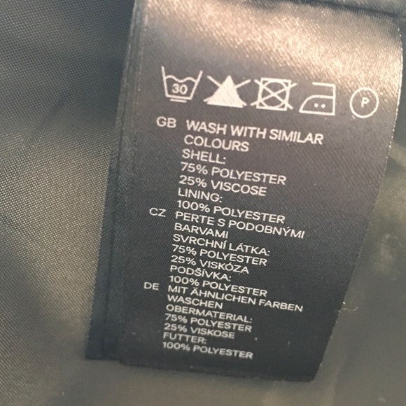 H&M Navy Black Boxy Cropped Jacket Sz EUR42/US12 - Picture 7 of 7